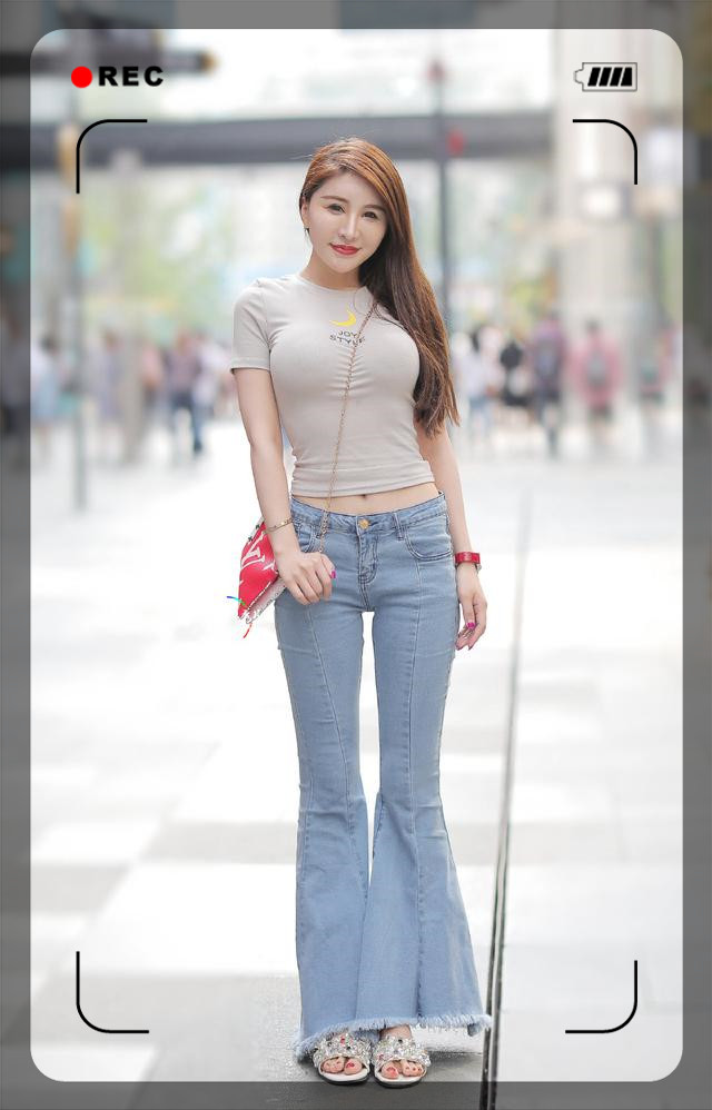 微胖女生应该穿裙子还是裤子,身材不高微胖女生怎么穿搭