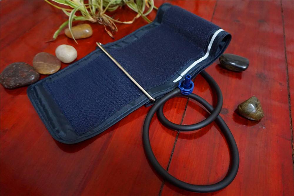 爱健康电子血压计,aicare臂式电子血压计