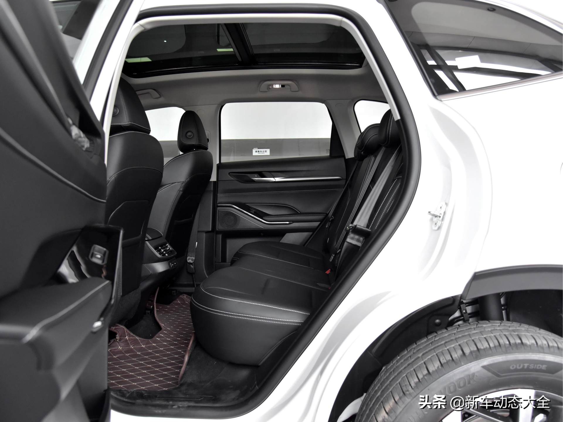 油耗6.6L的增压动力，空间加长，实惠销冠SUV，带你看哈弗H6