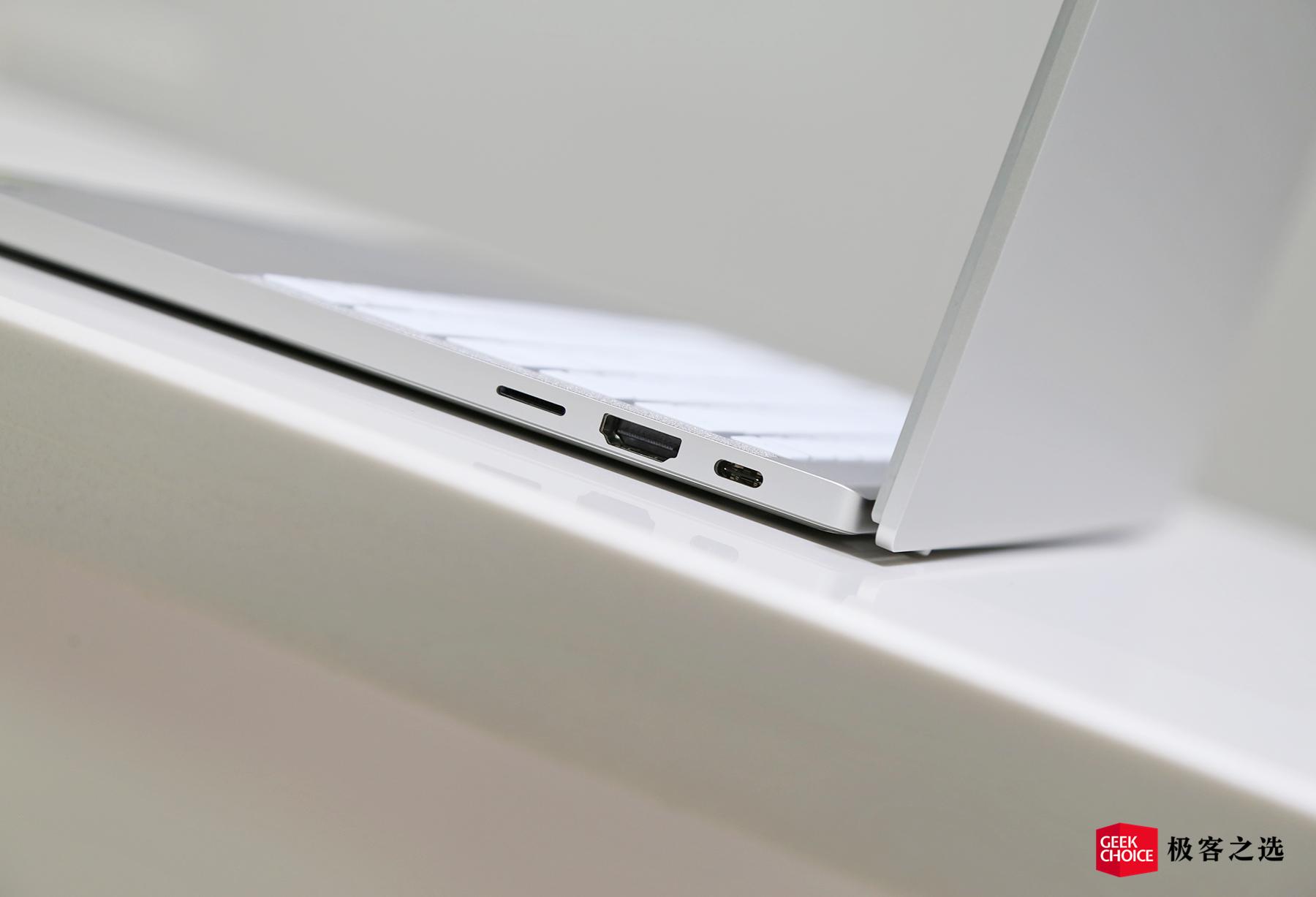 razerbook13璇勬祴,闆疯泧razerbook13璇勬祴