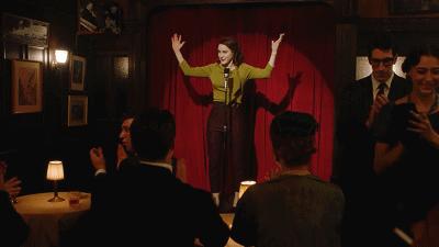 弃出轨前夫再惹桃花，纽约名媛离婚爆红，5000套美裙包裹励志大戏