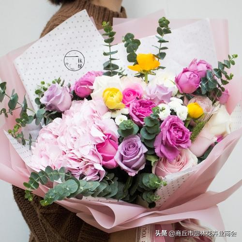 鲜花蔫了就要扔吗,鲜花蔫了需要太阳吗