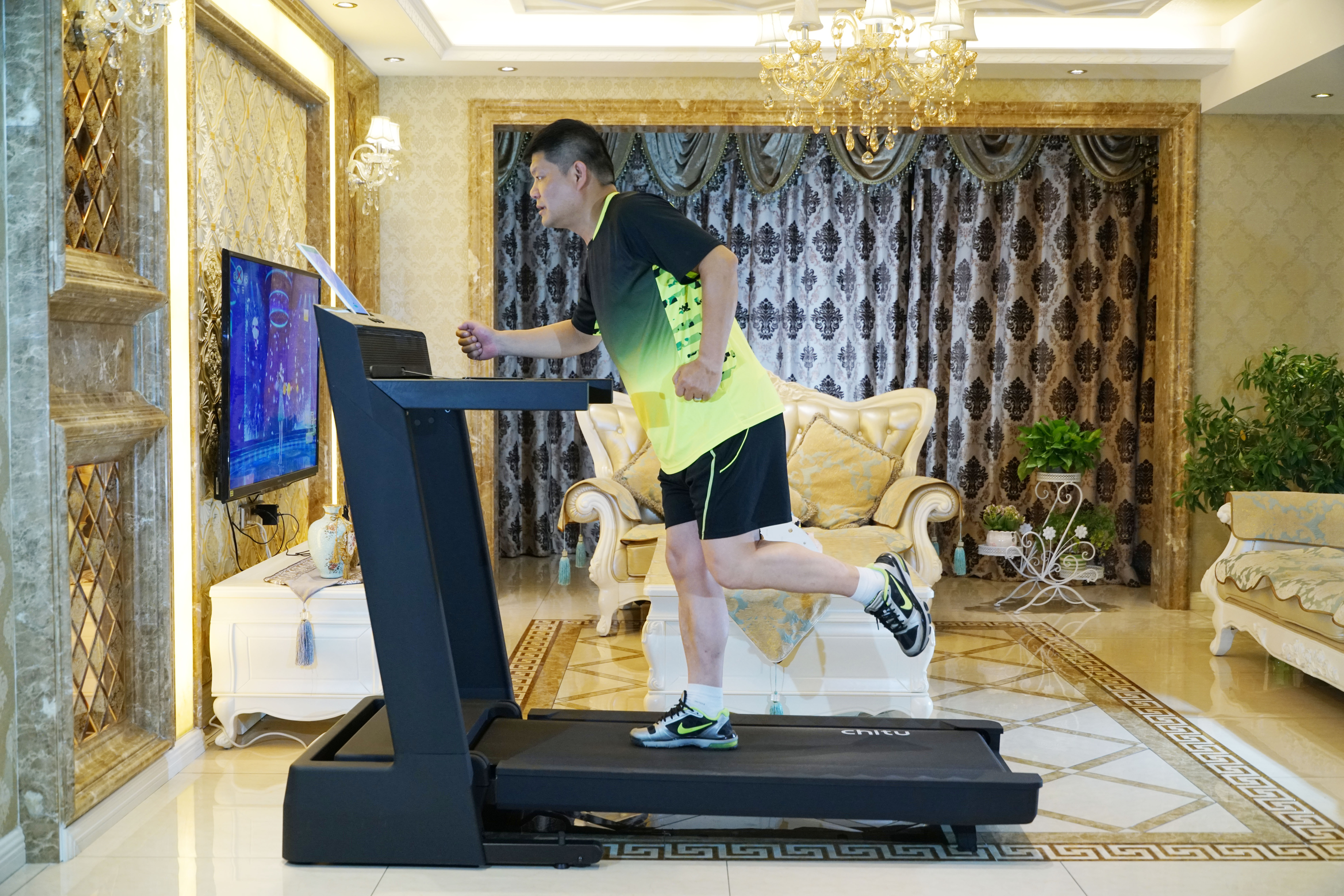 赤兔pro跑步机怎么加油,赤兔跑步机pro免加油