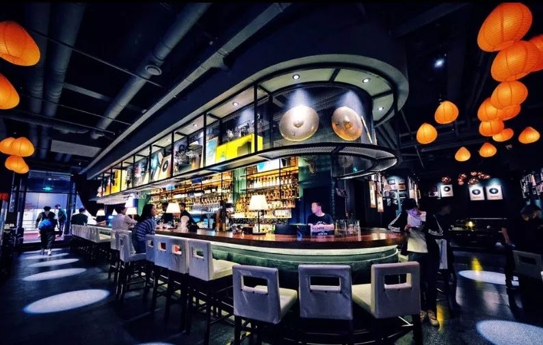 城南夜生活怎么样,城南夜晚生活视频