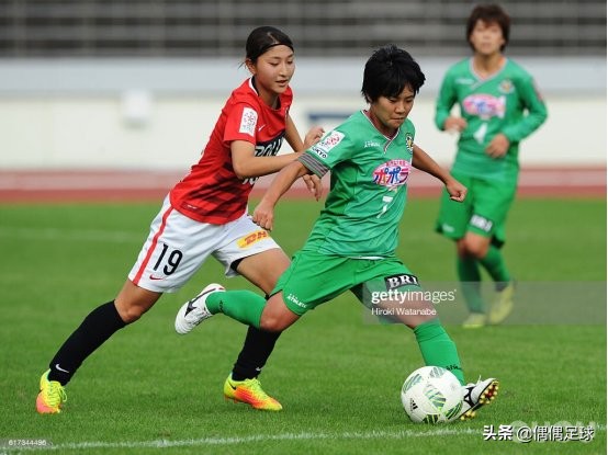 日本足球运动员战靴,日本经典战靴