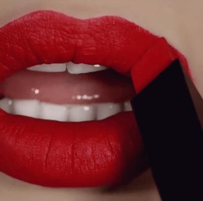 ysl在香港开了家美妆快闪酒店,ysl在上海哪里