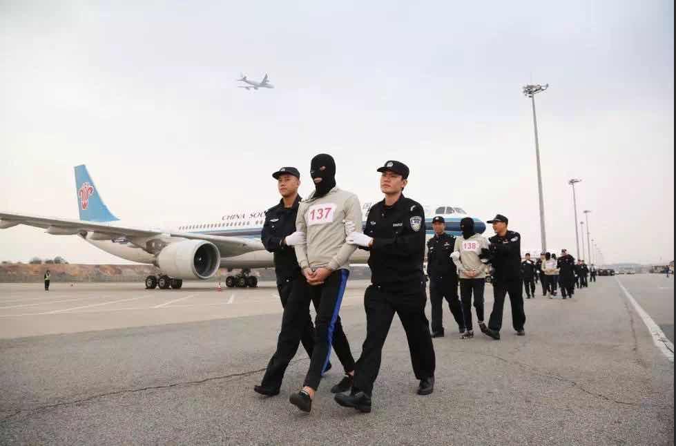 @所有珠海人，这个电话很重要，必须接听