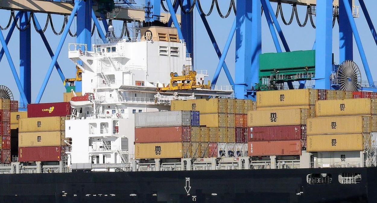 不该撕毁协议的，澳大利亚葡萄清关遭延迟，13亿的买卖眼看要黄