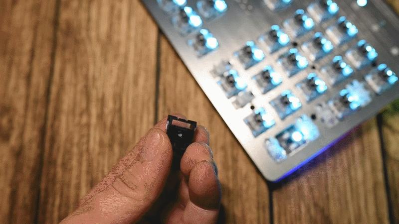 自从用了机械键盘就再也用不回电容胶了