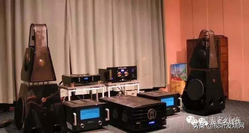 华为mate60pro声音有电流声有杂音,户外音响打开开关有杂音电流声