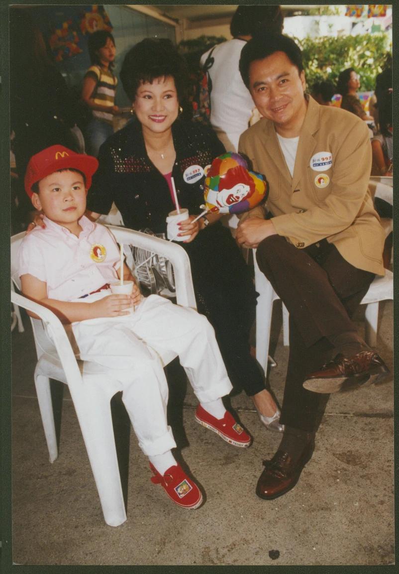 亚视一哥遗孀胰脏癌病逝,12年无法走出丧夫之痛,拒绝出门见人