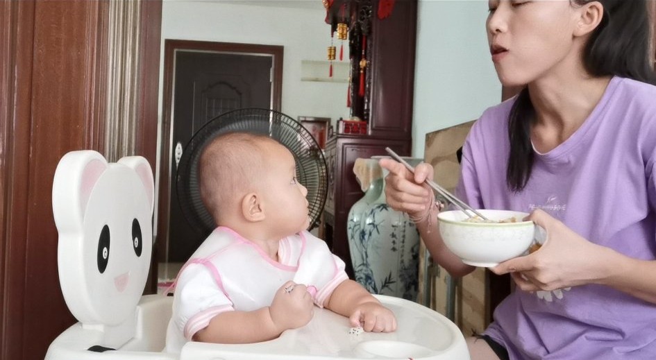 8个月宝宝头型睡偏了怎么纠正,8个月宝宝头型扁了如何纠正