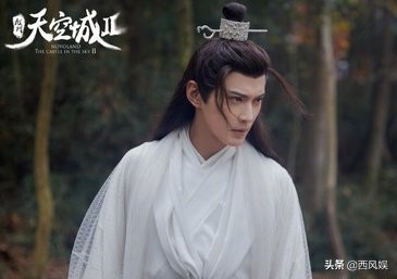 被“卖”到了香港,后自己把自己“买”了出来,太曲折,今已成名