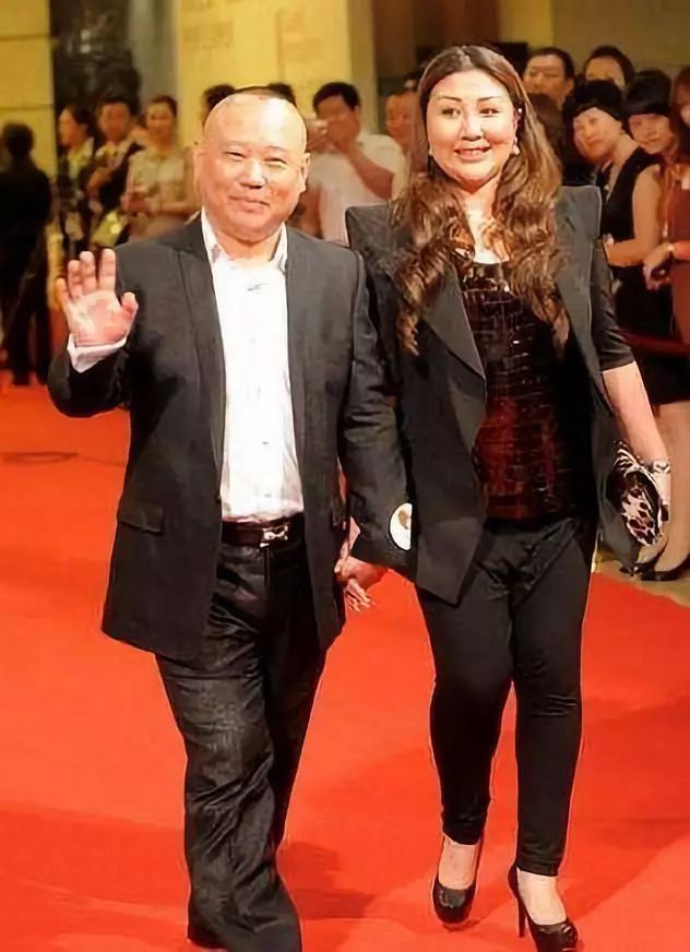 郭德纲为什么对老婆王惠这么好,郭德纲为什么对媳妇那么好