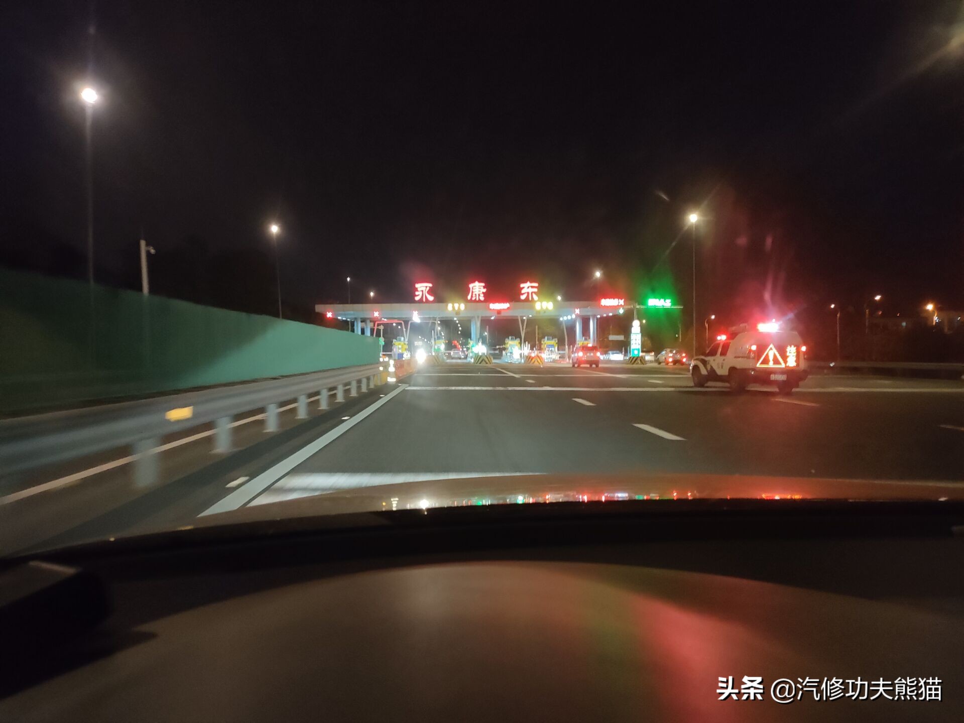 10年奥迪a6l2.0t烧机油维修,奥迪a6l2.0t烧机油吗