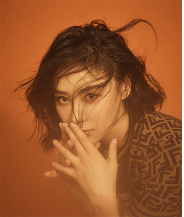 今年流行烫一款免打理减龄大气,2019流行懒人造型烫