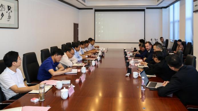 德足联盟客人到静海洽谈项目合作事宜
