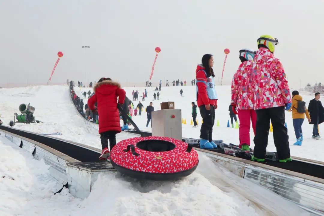济南卧虎山滑雪场门票多少钱,济南滑雪场滑雪攻略