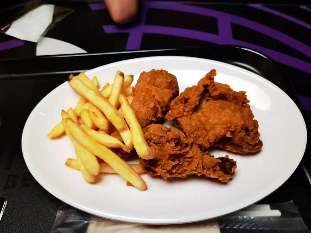 北京环球影城阿甘虾餐厅,北京环球影城三把扫帚餐厅