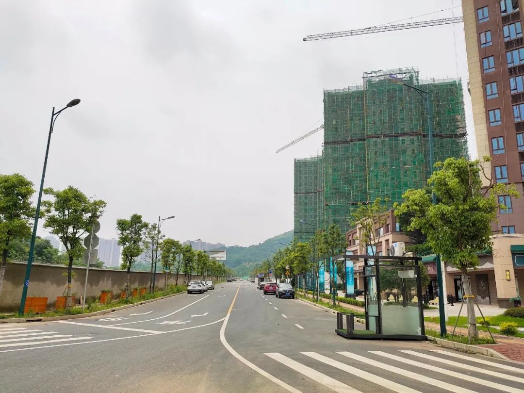 向西！这个看似青铜小弟的片区，有望成为王者？