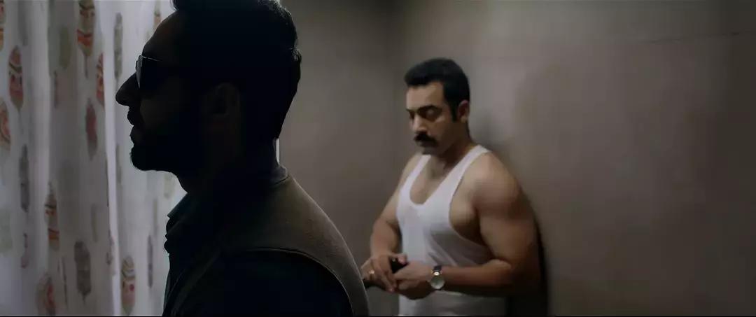 类似调音师反转悬疑的电影,高分悬疑烧脑片调音师