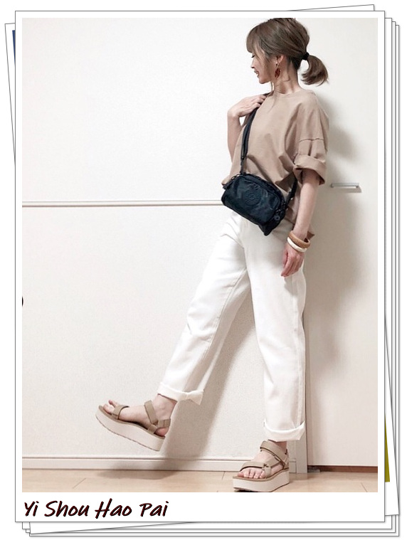 凉鞋运动风百搭推荐,潮流个性女士凉鞋运动系列