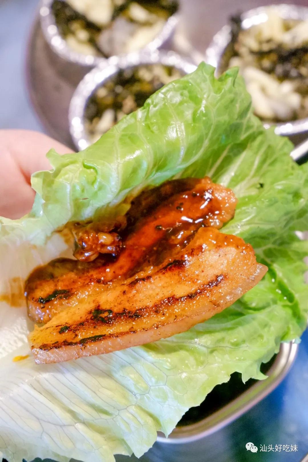 汕头shou家「油桶烤肉」，在桶上吃