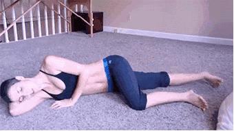 怎么练成大长腿懒人动作,如何练成笔直大长腿