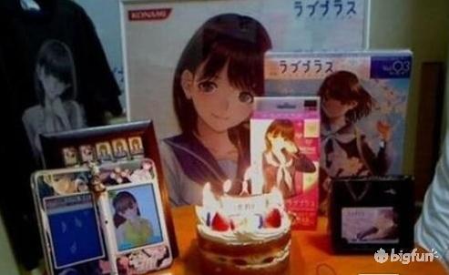 女性玩家玩游戏，到底在玩什么？