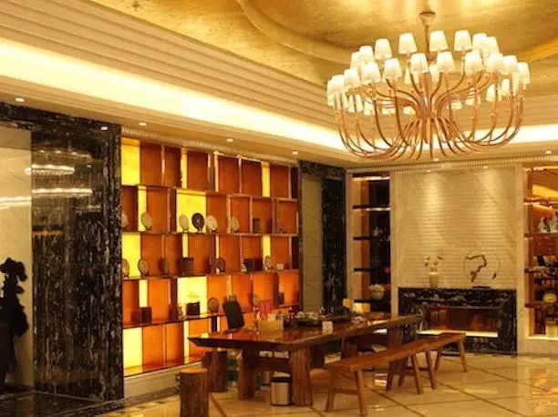 「健康游」运动还是养生？新亚洲体育城陪你度过冬日时光……