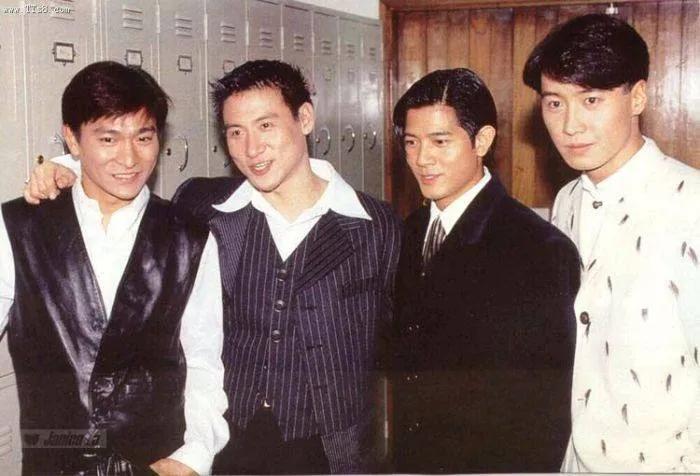 1994年华语乐坛疯狂到什么地步,1994年的内地乐坛是什么水平