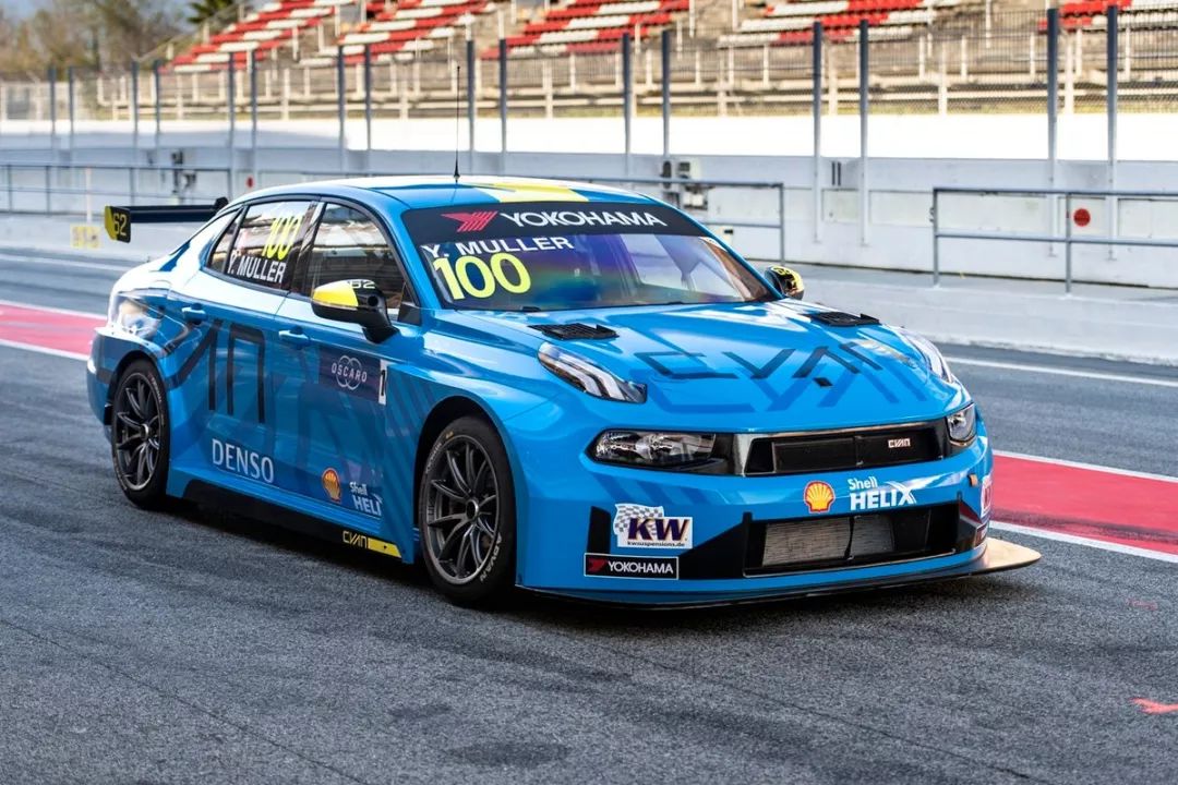 这里是街道飙车的天堂，要想当车神先得过这一关