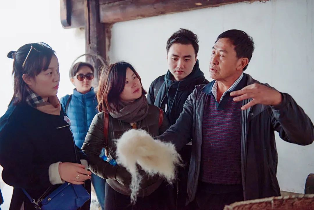 传统老式羊毛毡的制作,已消失的古老手工羊毛毡