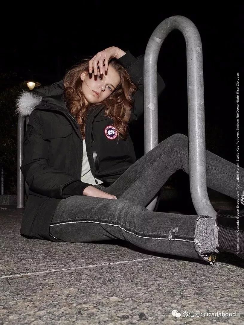 波司登和加拿大鹅比较测试,加拿大鹅vs波司登羽绒服