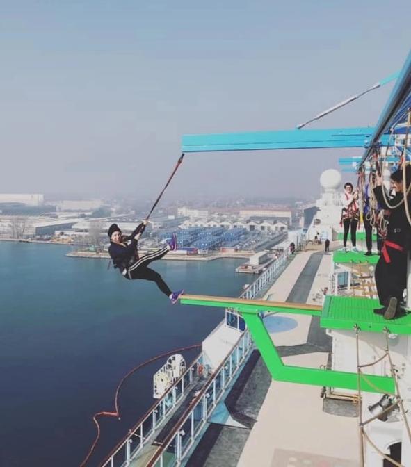 同样是年会,我们不一样,花同样的预算,我们是“别人家的”