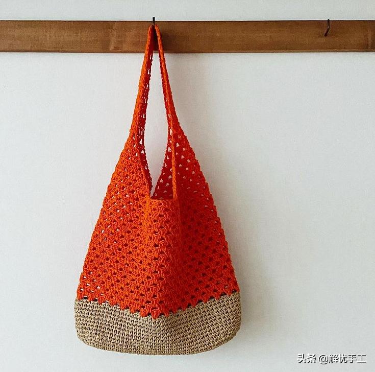 简单漂亮的小包包钩针教程,韩国钩针钩桌布花样教程