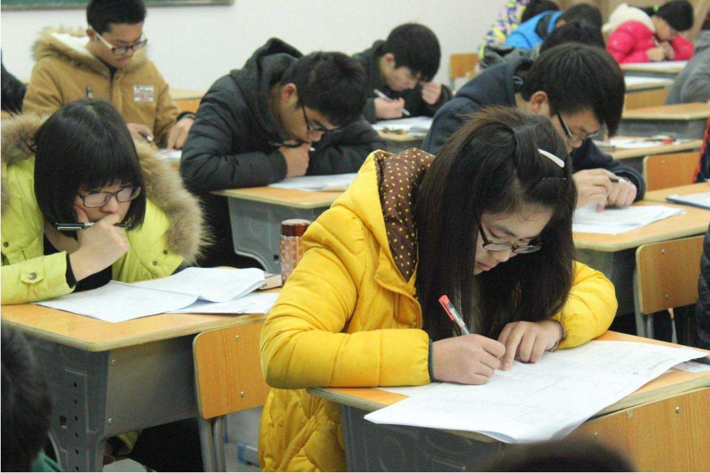 大学没入党怎么入党,大学没有竞选班委如何入党