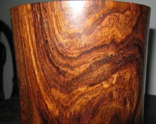 假冒的海南黄花梨,海南黄花梨原木如何鉴别真假