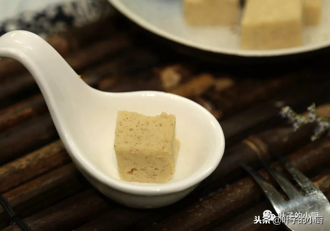 山药除了煲汤，还有这7种特别做法，吃着舒服，待客拿得出手！