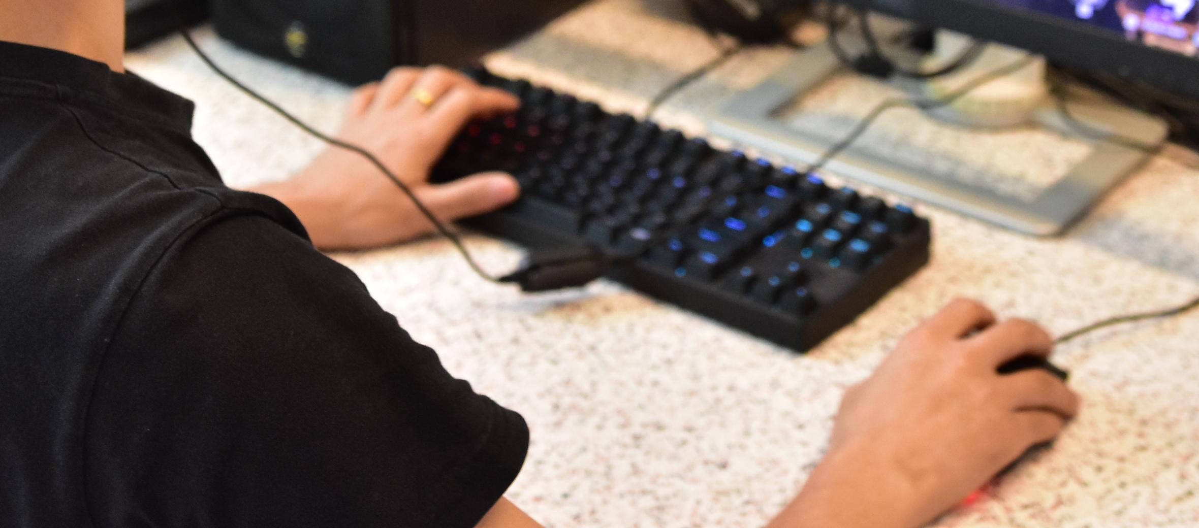 fps游戏鼠标应该怎么设置,适合fps的鼠标推荐