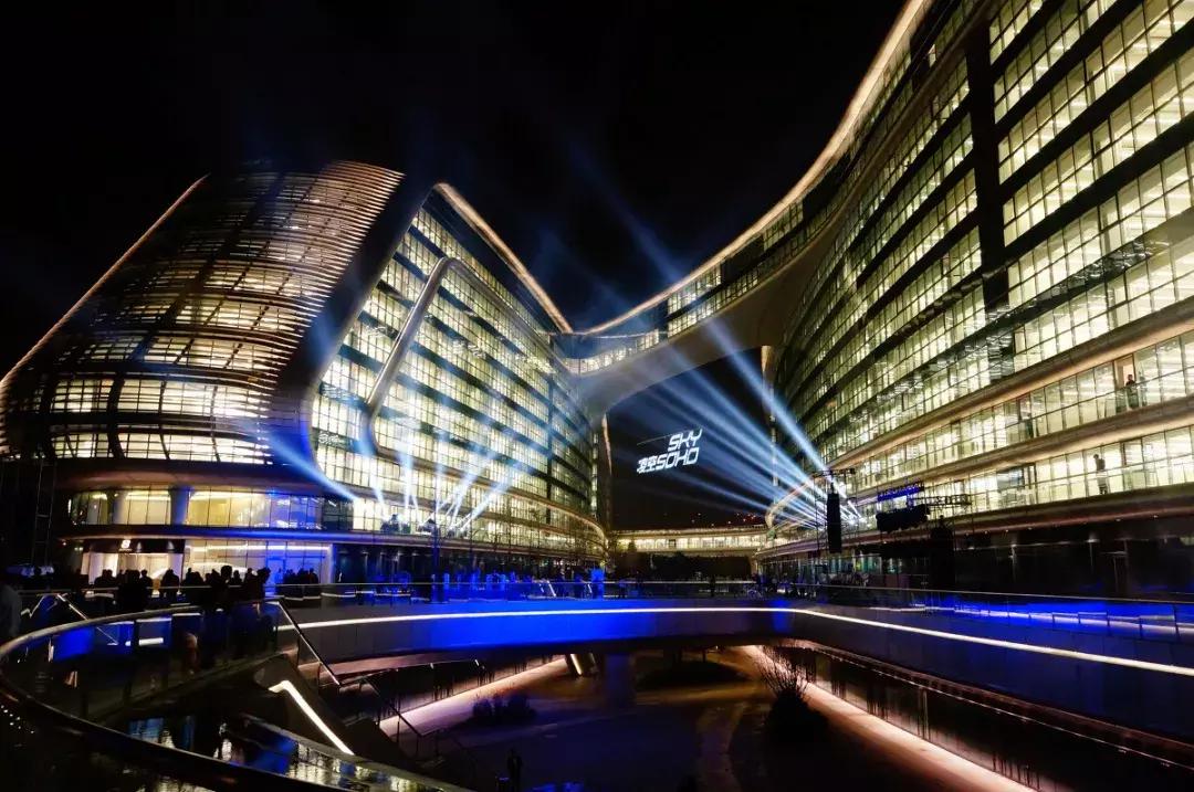 大兴机场设计费16亿扎哈拿多少,扎哈大兴机场最初设计