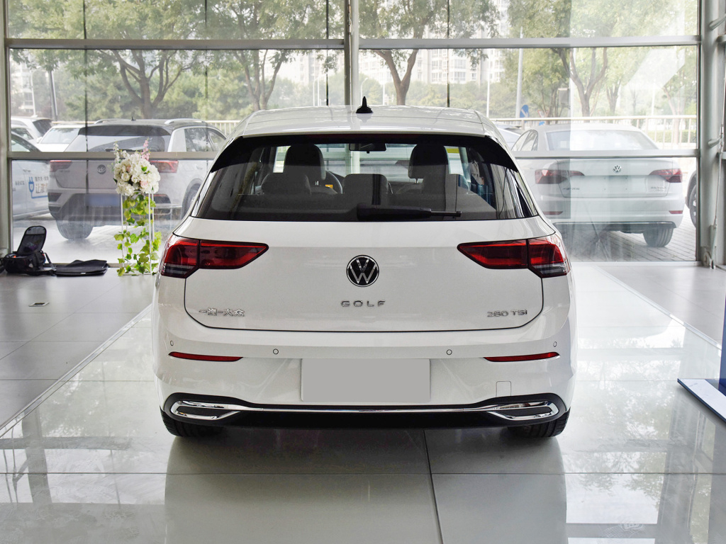 家用高尔夫值得买吗,高尔夫8家用推荐吗