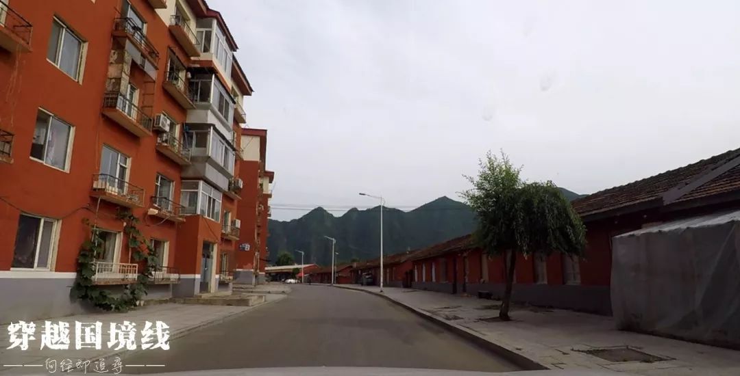 长白山是不是又叫白山了,长白山和白山是一个地方吗