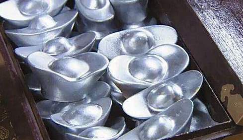 琅琊榜对应的历史人物,琅琊榜里誉王的身世