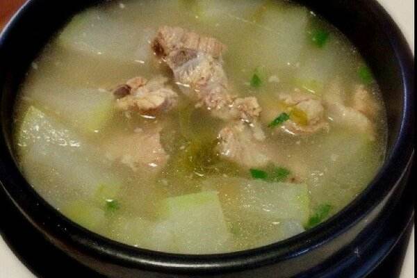 炖排骨为什么会肉老,炖排骨肉太死吃起来很干