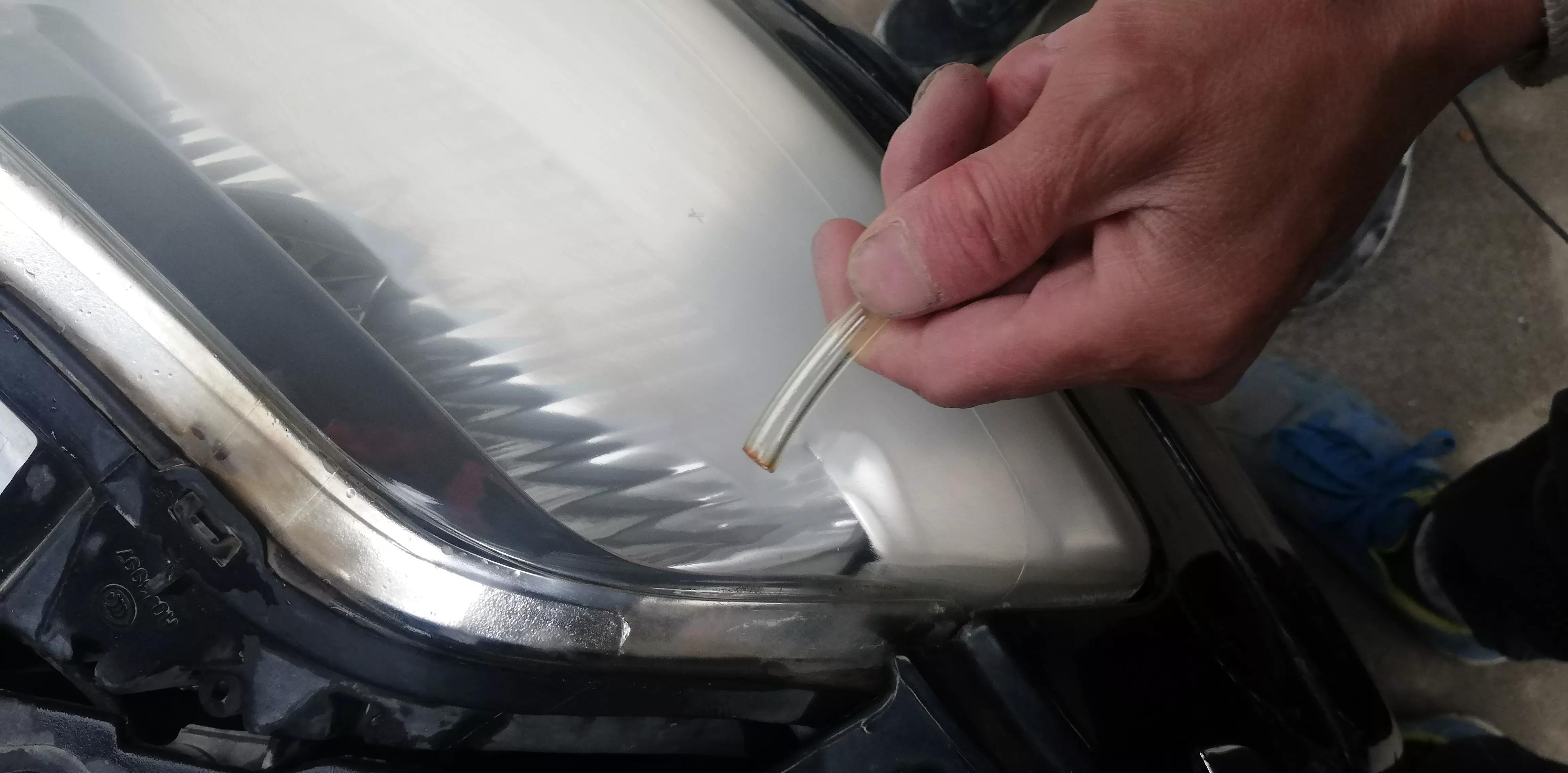 卤素灯可以改亮一点吗,卤素灯能换更大功率的吗