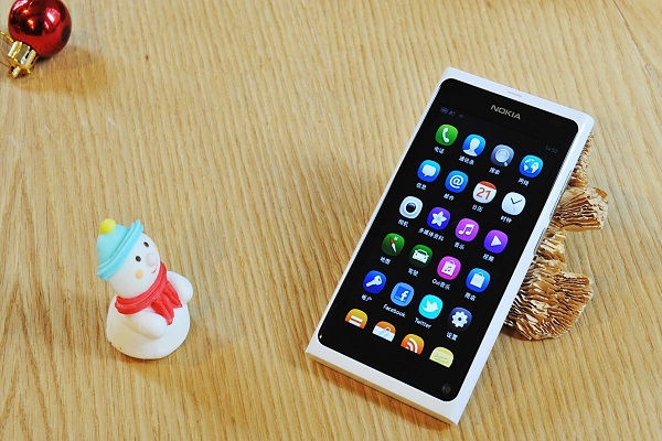 诺基亚颜值的巅峰,诺基亚n系列性能最强的手机