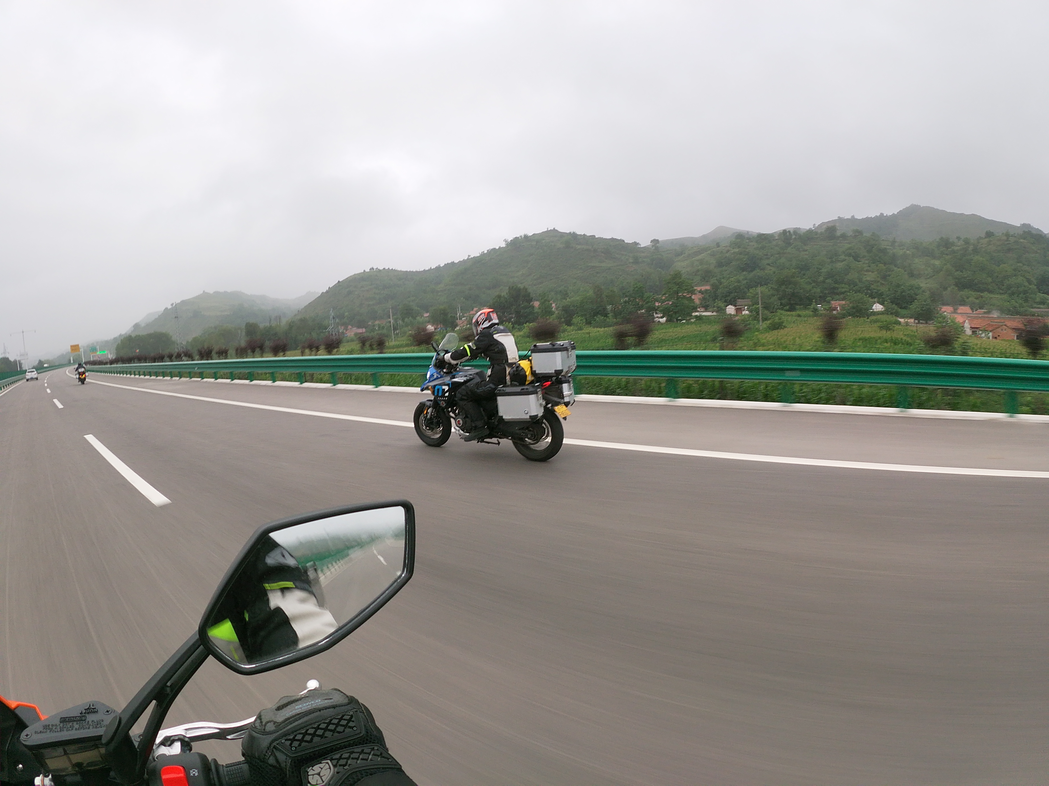 诺马500adv为什么没有黑色,诺马500adv质量怎么样