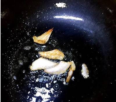 大连正宗鲅鱼炖粉条,肉炖龙口粉丝