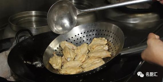 五星大厨教你20道精选创意家常菜,20道硬菜大厨拿手秘制招牌菜